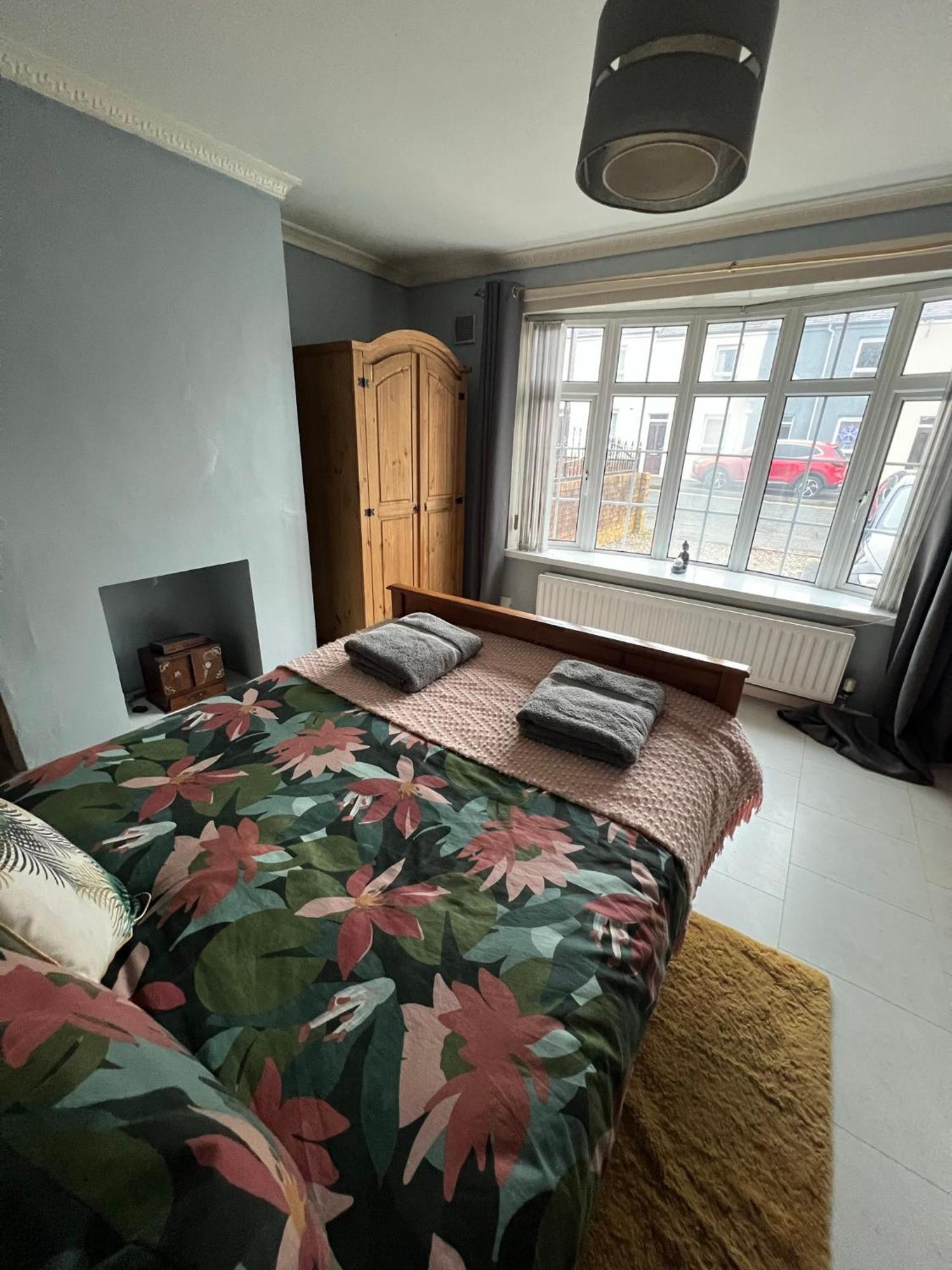 Apartamento House Near To Castlecourt Shopping Belfast Exterior foto